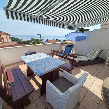 Muzic Апартаменты *