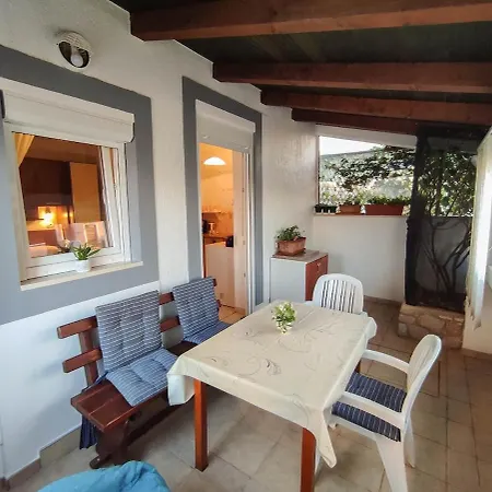 Muzic Apartment Mali Losinj