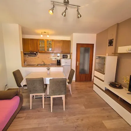 Muzic 아파트 *