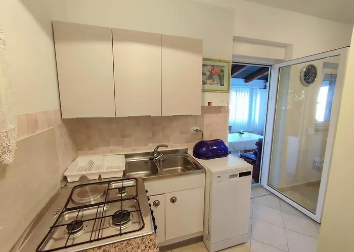 Apartment Muzic Mali Losinj